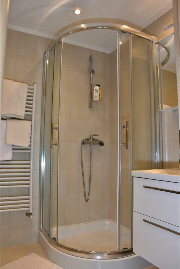 App Roko Apartment Porec Exterior photo